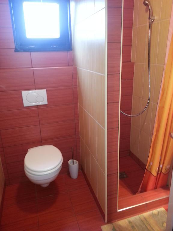 Appartement Nador Apartman à Balatonlelle Chambre photo