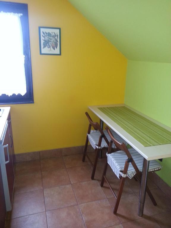Appartement Nador Apartman à Balatonlelle Chambre photo