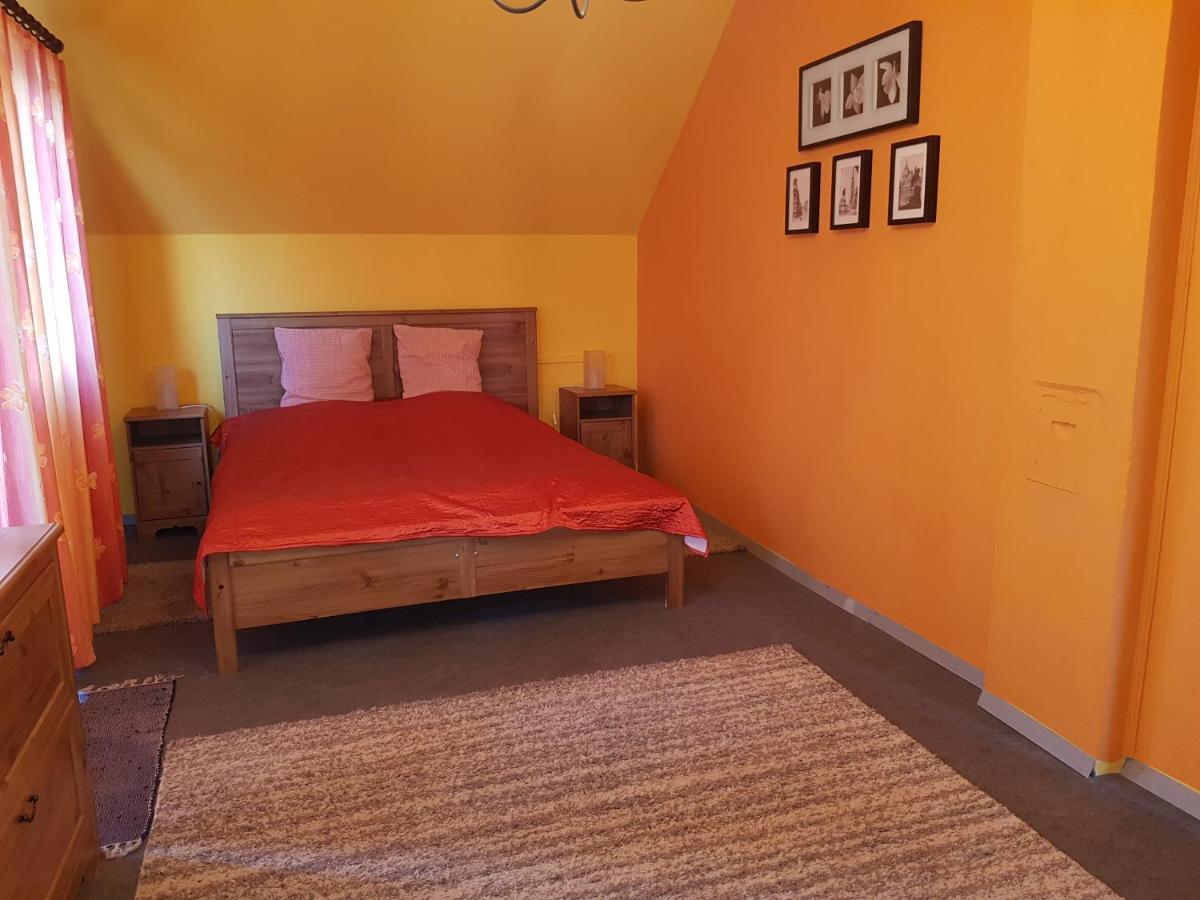 Appartement Nador Apartman à Balatonlelle Extérieur photo